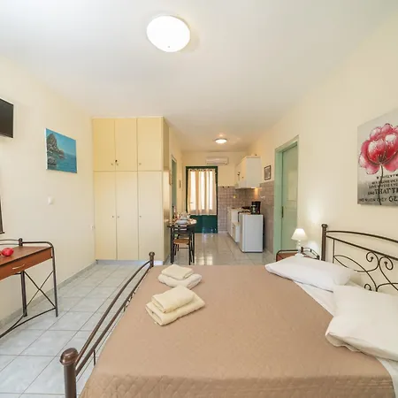 Penny's * Agia Efimia