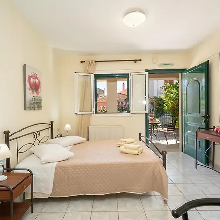 Penny's * Agia Efimia